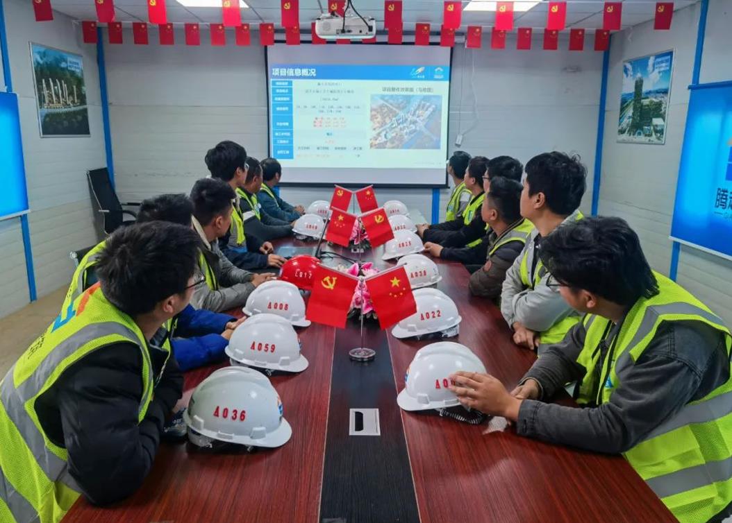 奮斗正當(dāng)時(shí)②|熱火朝天！看騰越如何跑出建設(shè)“加速度”