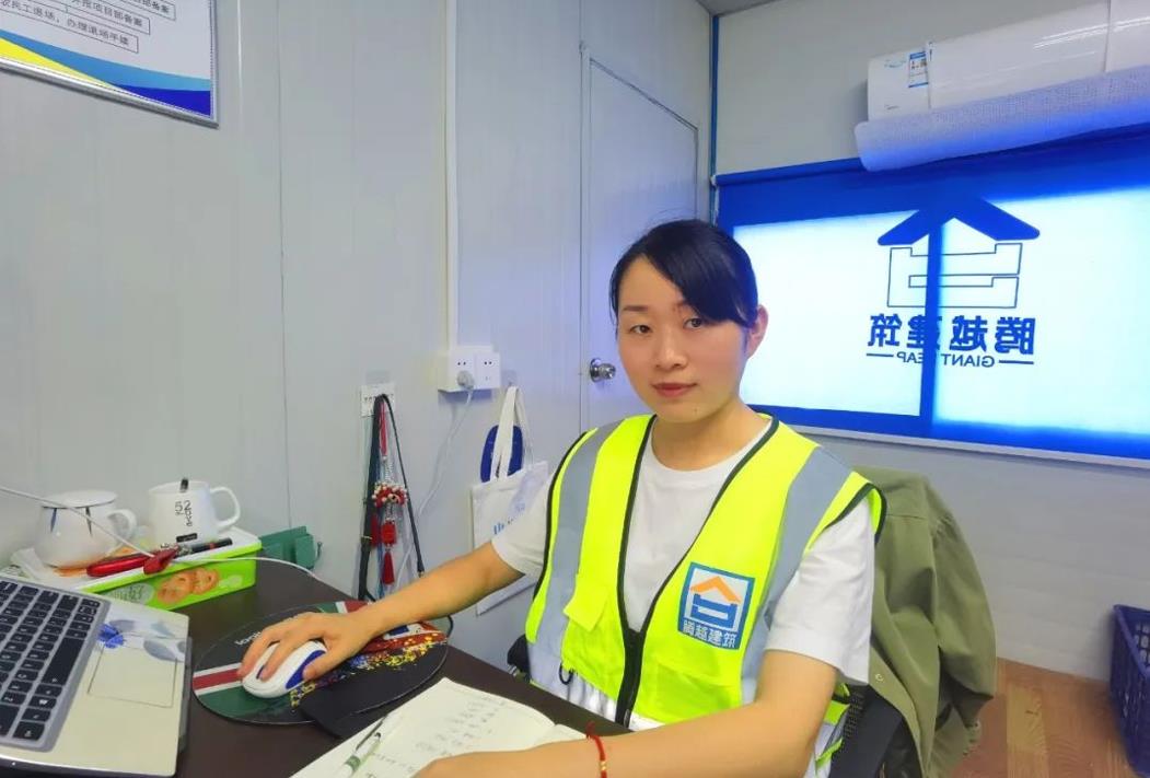 先鋒人物|以心換心，工地“小女子”的“大作為”！